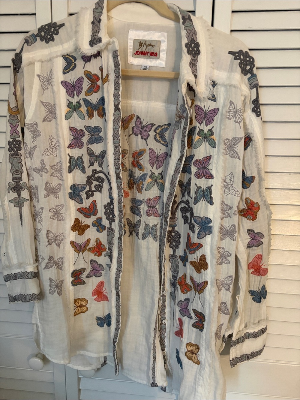 Biya Johnny Was Talia Tunic Embroidered Butterflies